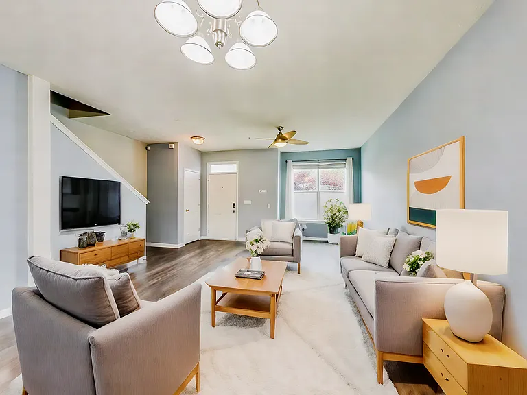 2406 Central Ave — Photo 3