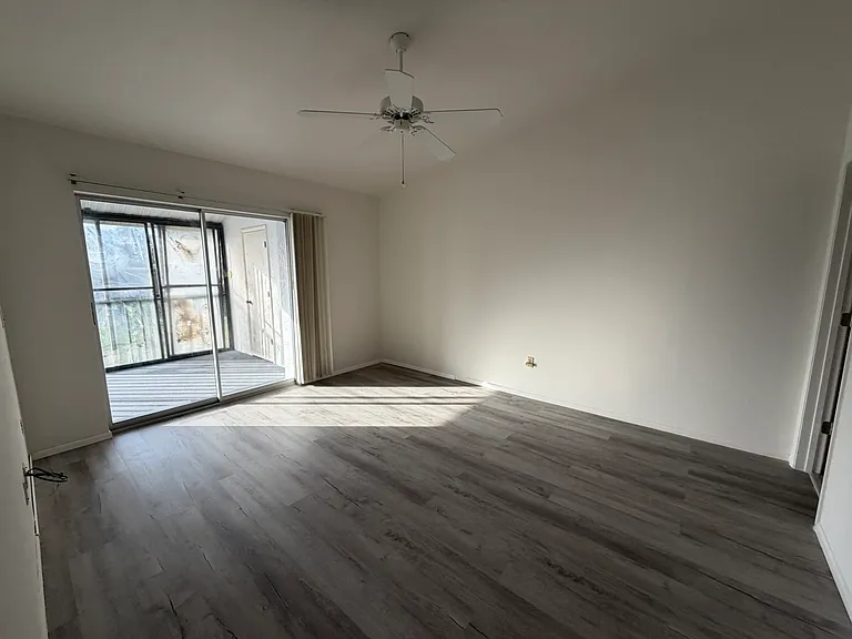6800 Placida Rd #2007 — Photo 8