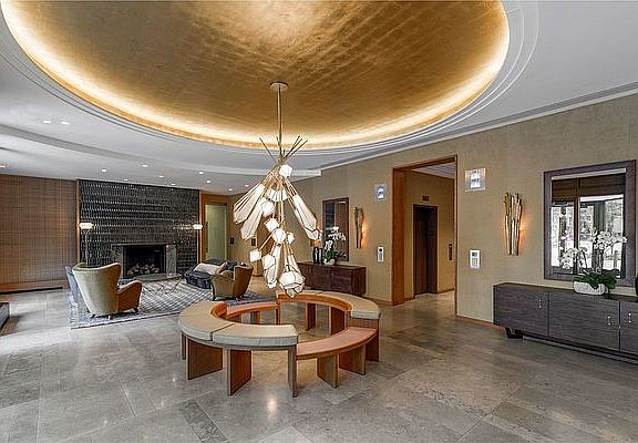 5th image of 560 W 43rd St APT 14G
