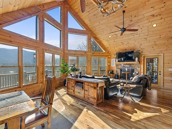 4th image of 411 Ridge Trl
