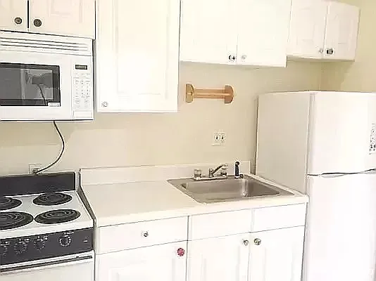 Rented by Oxford Property Group | media 18