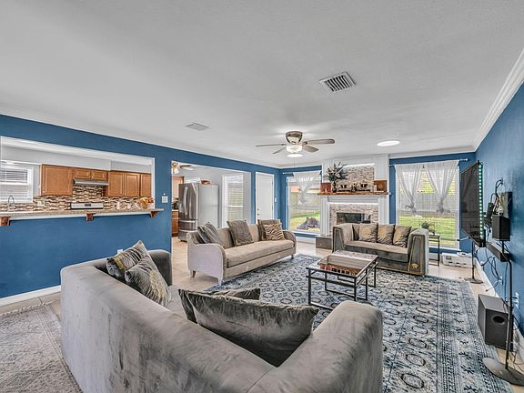 2nd image of 6514 Vialinda Dr