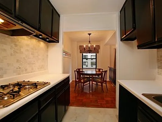 Sold by Corcoran | media 29