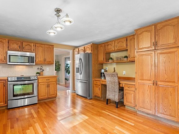 5th image of 45 Benevento Cir
