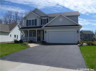 17 Tynedale Way, North Chili, NY 14514