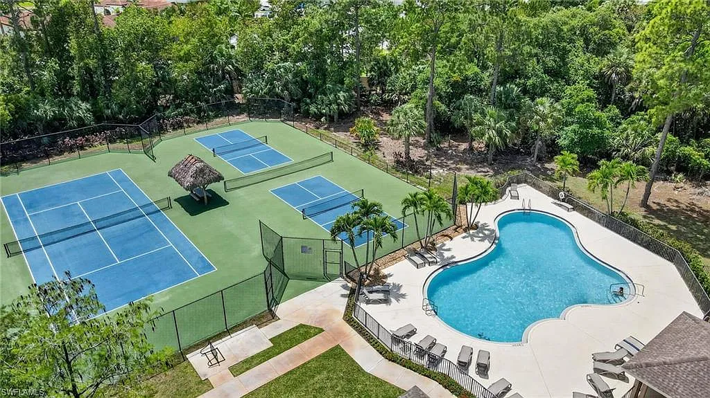 4 bed, 3.0 bath, 2352 sqft, $9,500 — Photo 4
