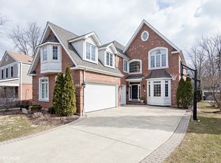 203 S Kenilworth Ave, Elmhurst, IL