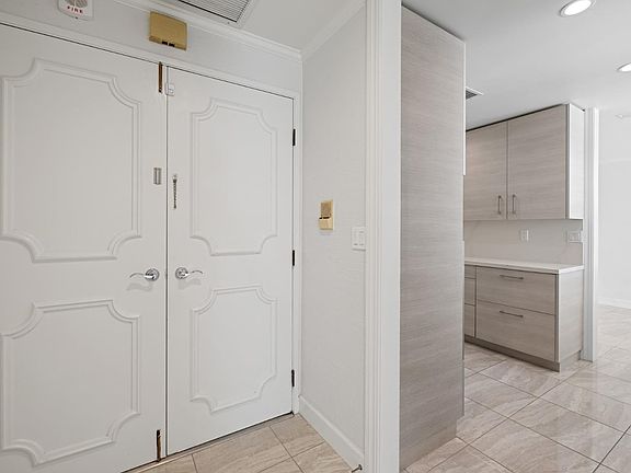 5th image of 1330 University Dr APT 63