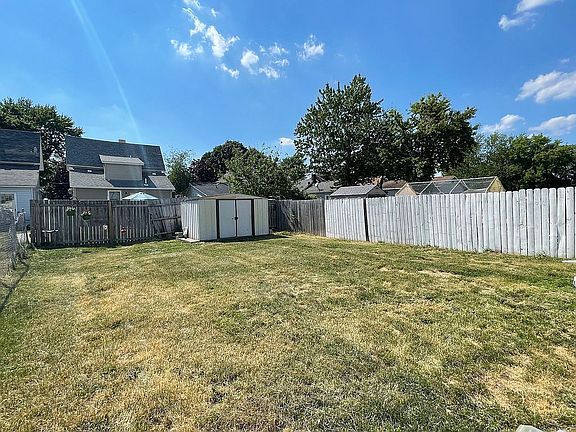 2nd image of 505 State St