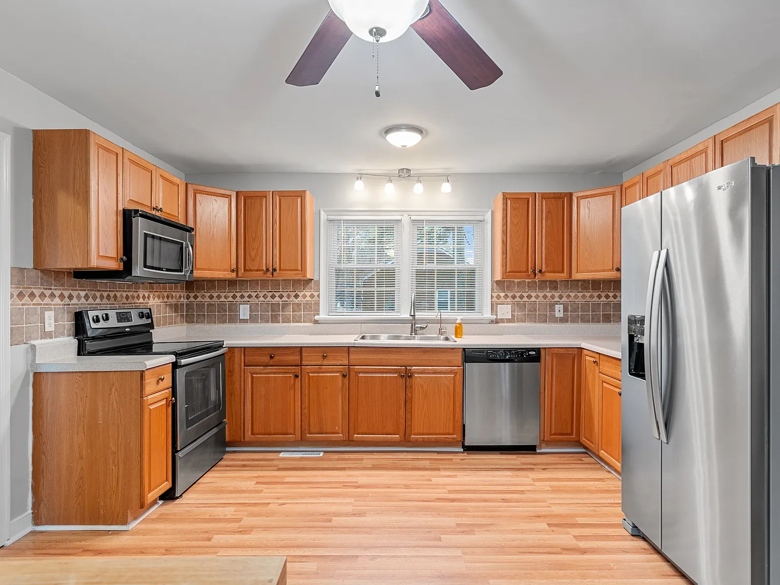 4507 Kingsland Road - 1 — Photo 3