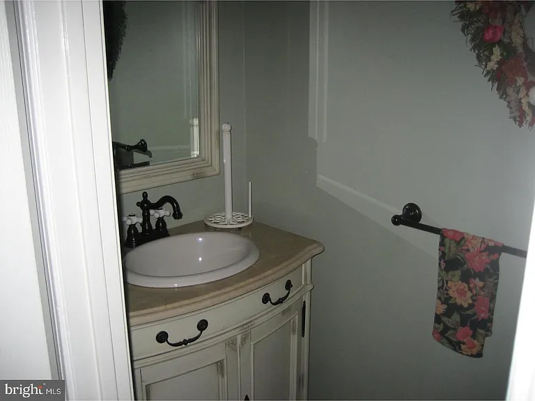 45 Winston Ct — Photo 9