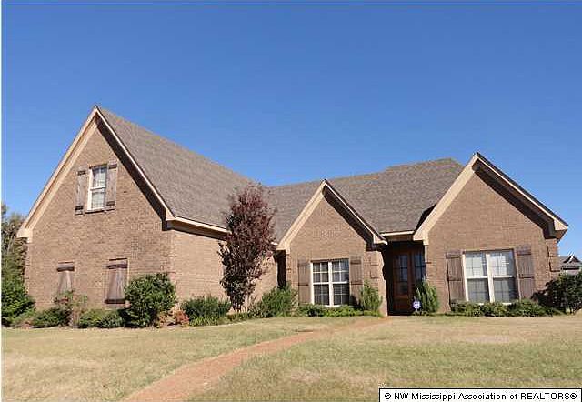 1st image of 2230 Heritage Cir W