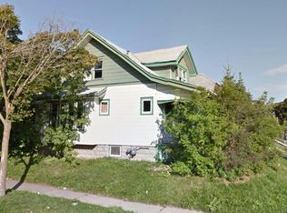 2132 W Keefe Ave, Milwaukee, WI 53206