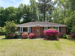 1761 Wolfsnare Rd, Virginia Beach, VA 23454