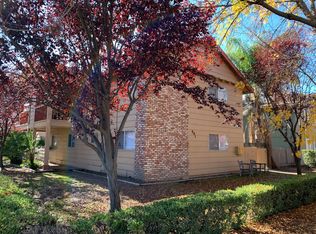 901 W Center Ave APT B, Visalia, CA 93291