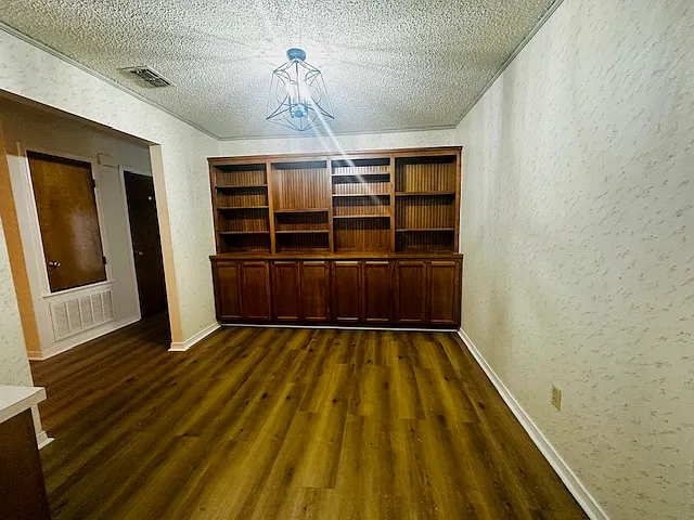 1919 Rettye Dr — Photo 6