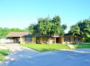 330 Oak St, Rio Grande City, TX 78582