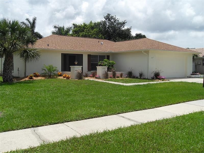 1st image of 1567 Oak View Dr