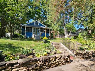 510 Broadway St S, Stillwater, MN 55082