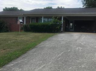 310 Hickory St, Bean Station, TN 37708