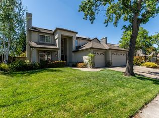 5321 Erickson Dr, Roseville, CA