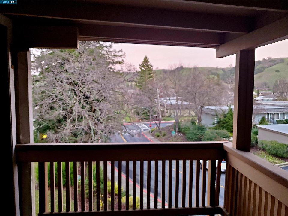 2nd image of 1300 Ptarmigan Dr APT 7