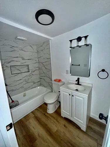 16313 Hunsaker Ave #2 Photo 1