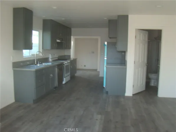 10622 Anzac Ave, Los Angeles, CA 90002