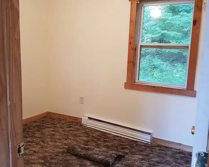 238 Pratt Rd — Photo 9