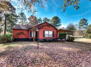 2191 Twin Lake Dr, Benton, LA 71006
