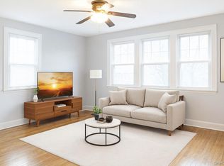 21 Harding Dr APT 1W, New Rochelle, NY 10801