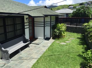 2933 Dole St, Honolulu, HI 96816