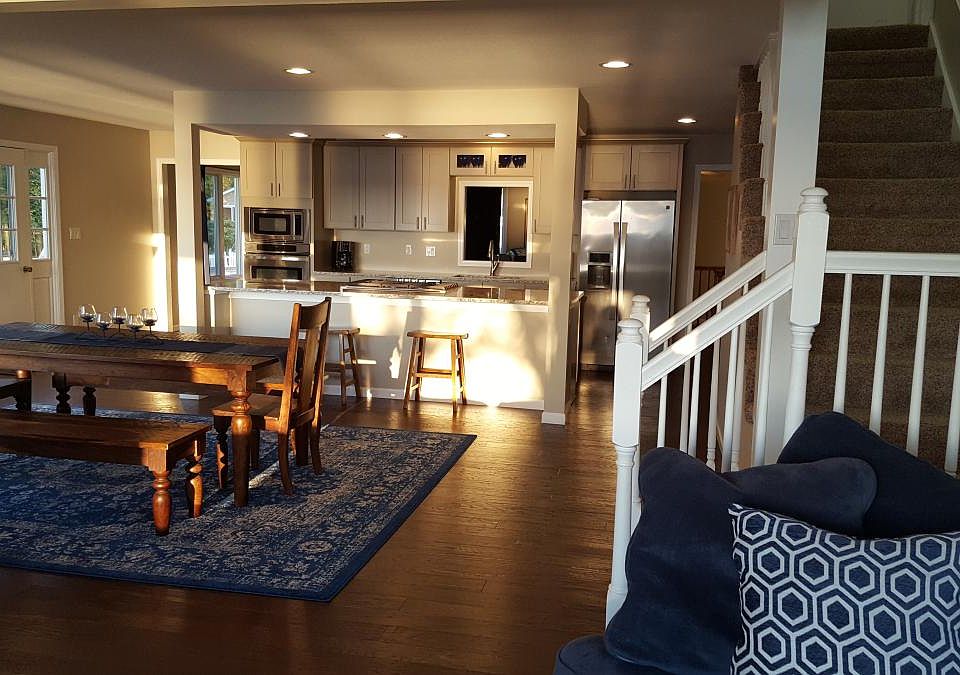 Main floor kitchen