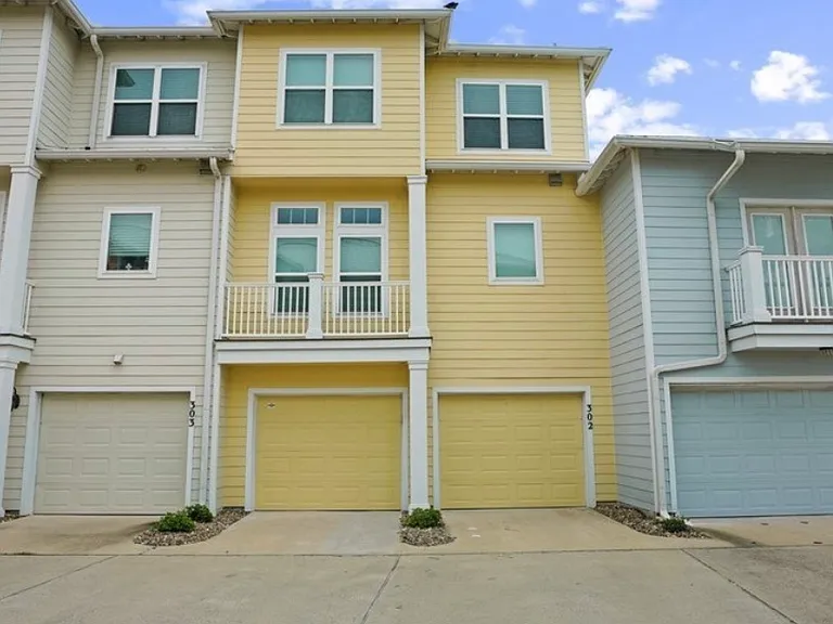 14890 Granada Dr #0 — Photo 2