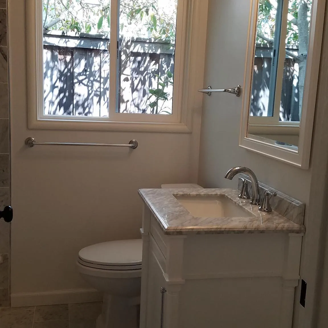 185 Blackfield Dr — Photo 4