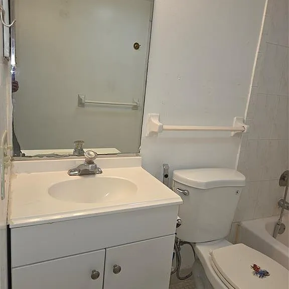 4158 Inverrary Dr #104 — Photo 40