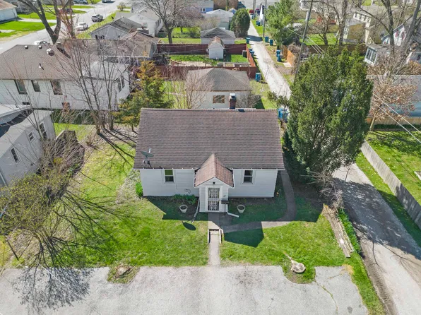 1101 Lincoln Ave, Chesterton, IN 46304