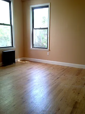 Rented by MNS | media 5