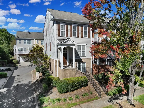 807 Granby Dr, Fort Mill, SC 29708