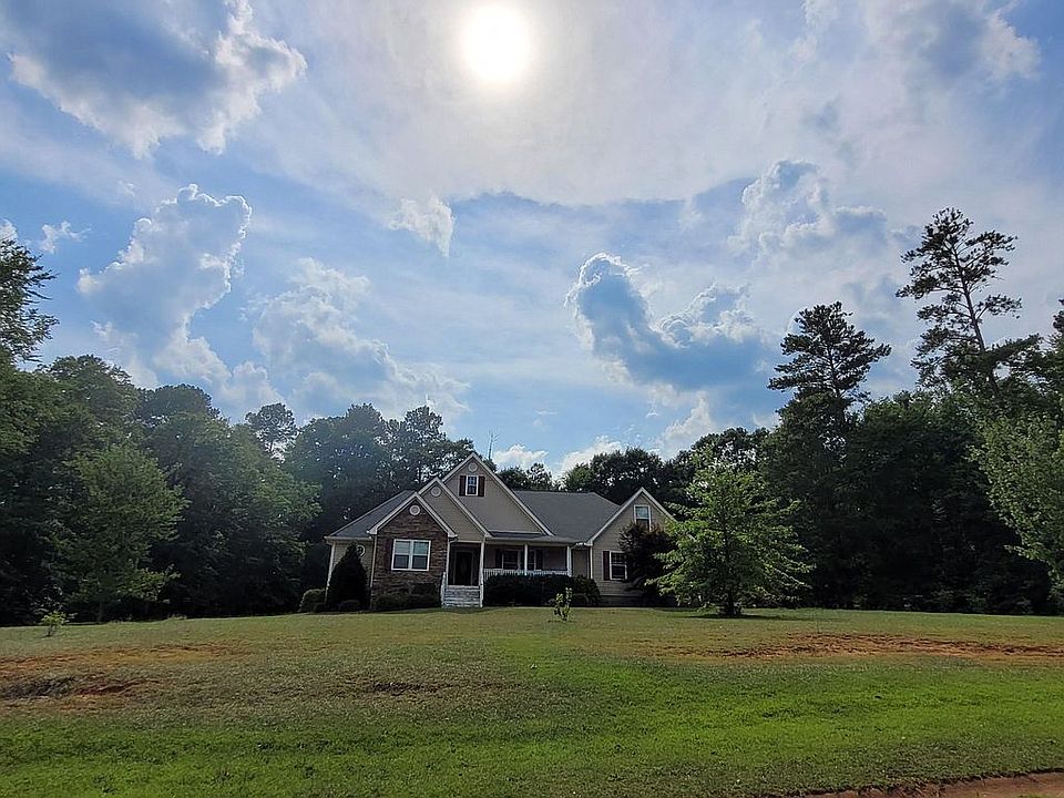 1st image of 517 Fambrough Dr