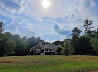 517 Fambrough Dr, Elberton, GA 30635