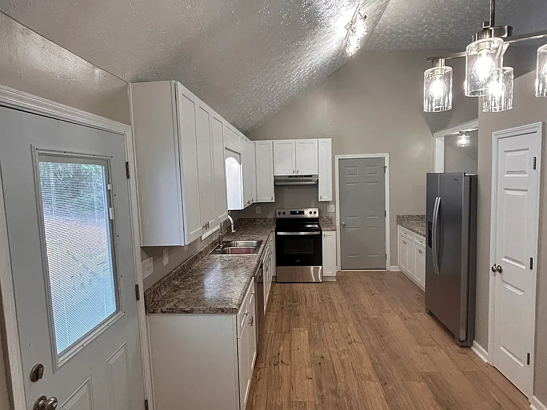 429 Arrowhatchee Dr — Photo 12