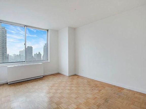 4th image of 404 E 79th St APT 23F