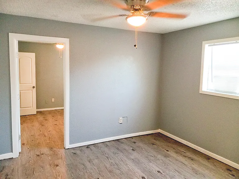 3207 Duke St — Photo 6