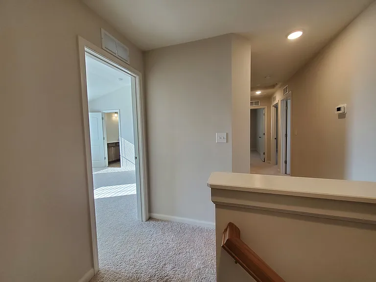 1217 Leanndra Park — Photo 14