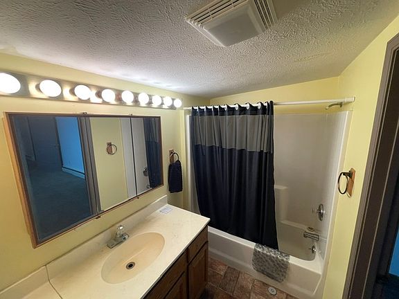 5th image of 1227 S Wake Rd