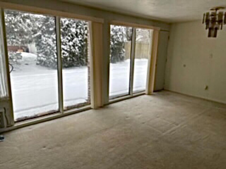1st image of 120 Vernon Ave APT 2
