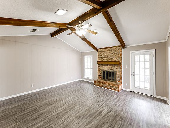 2nd image of 2737 W Aberdeen Dr