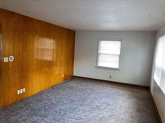 2nd image of 1111 N 48th Ave APT 17