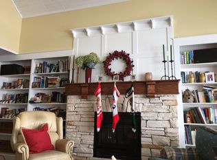 3864 Powell Rd, Harbor Springs, MI 49740